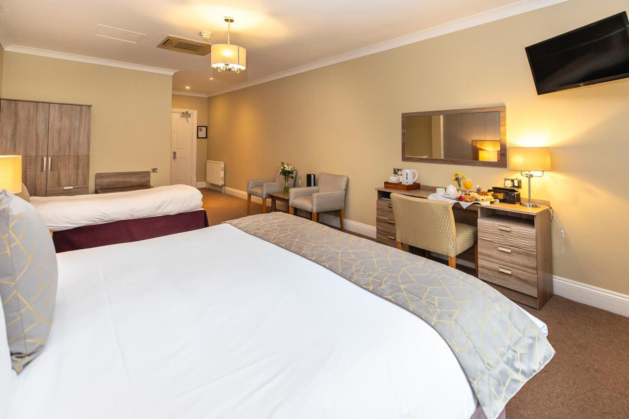 Hotel Miramar บอร์นมัธ ภายนอก รูปภาพ