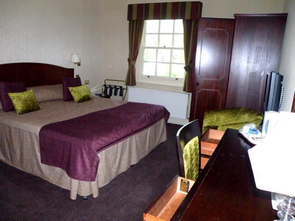 Hotel Miramar บอร์นมัธ ภายนอก รูปภาพ